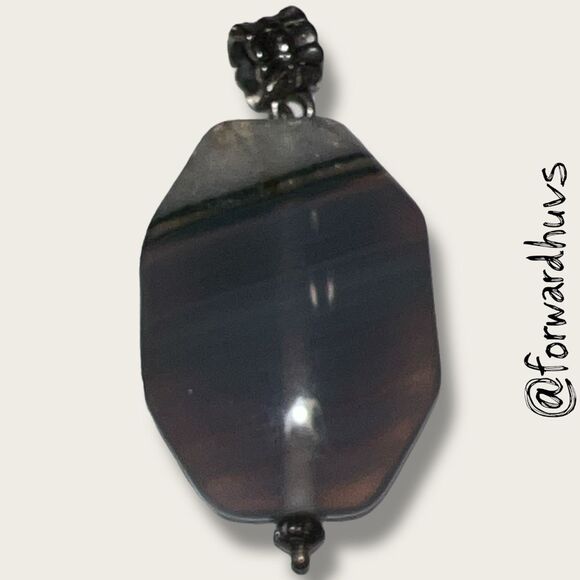 Natural Agate Stone Pendant – Polished Finish, Gradient Bands, Metal Bail - Picture 4 of 9